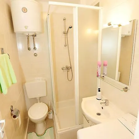 شقة Mile زادار