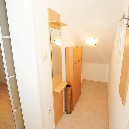 Apartment Mile *