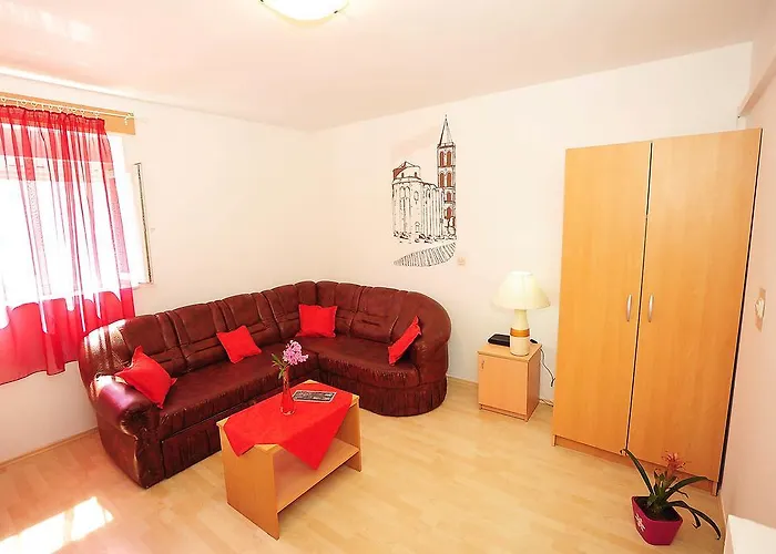 Апартаменты Mile